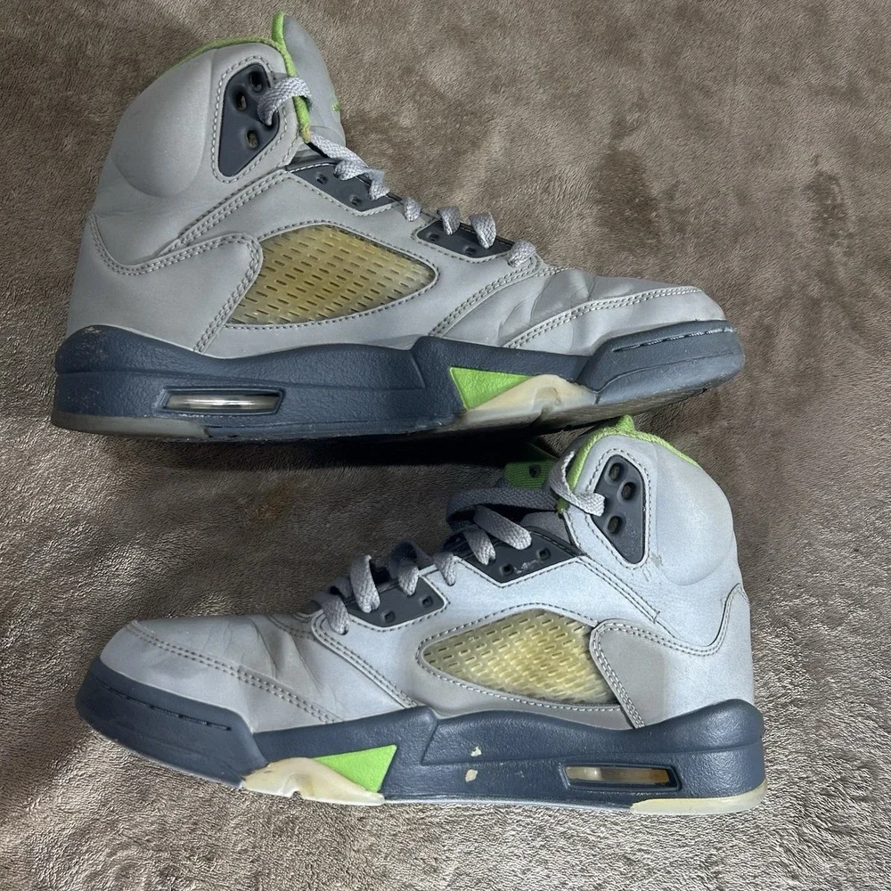 Nike Air Jordan 5 Retro Green Bean Silver Grey 2022 Size 8 DM9014-003
